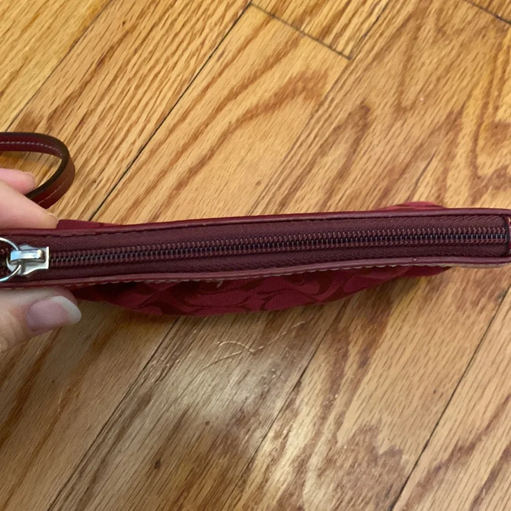 Authentic Coach Wristlet - Picture 5 of 6